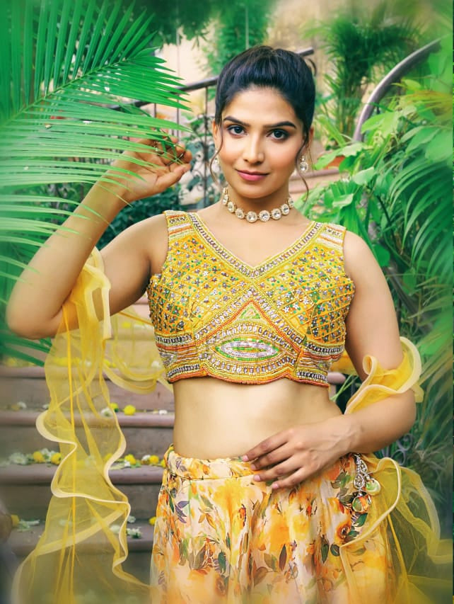 Sunlit Bloom Embroidered Lehenga Set
